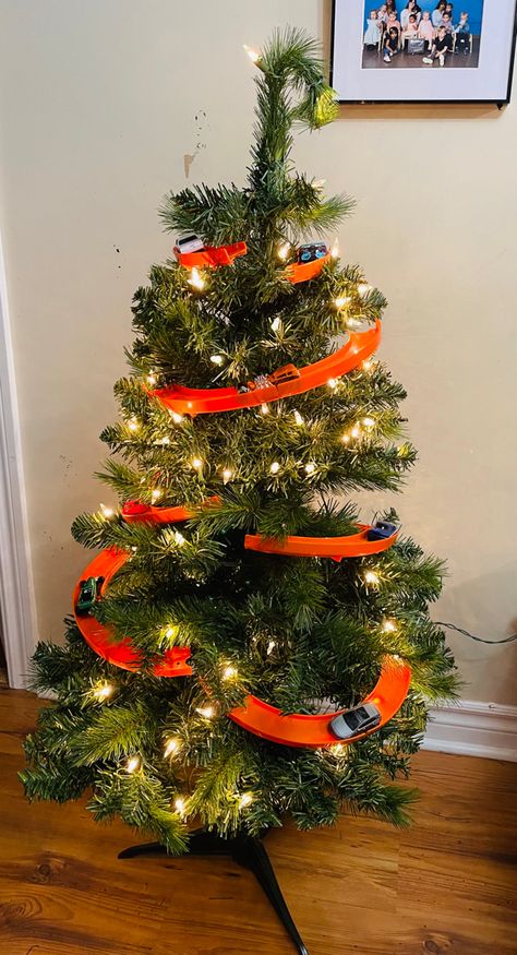 Hot Wheels Christmas Tree, Creative Christmas Trees, Elf Ideas, Tree Christmas, Christmas Trees, Christmas Time, Elf, Trees, Christmas Tree