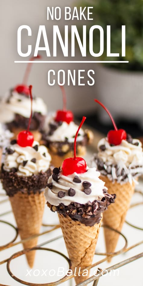 Ricotta Cannoli Filling, Farm Snacks, Cone Desserts, Cannoli Cones, Cannoli Recipe Easy, Cannoli Pie, Ricotta Cannoli, Desserts Dips, Cannoli Recipes