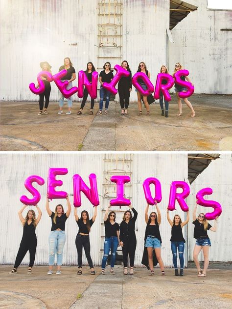 Grad Class Group Photo Ideas, School Senior Pictures Yearbook, Senior Cheer Ideas, Senior Fun Ideas, Senior Ideas Activities, Senior Group Picture Ideas, Senior Ideas High School, Senior Class Pictures, Senior Year Ideas