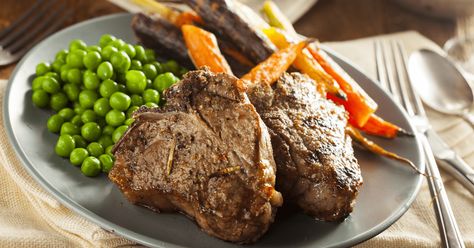 25 Best Sides for Lamb Chops - Insanely Good Roasted Lamb Chops, Lamb Shoulder Chops, Lamb Loin Chops, Lamb Loin, Lamb Chop Recipes, Meat Delivery, Loin Chops, Lamb Roast, Chops Recipe