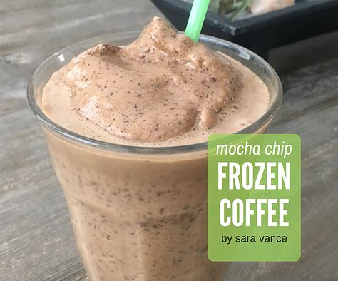 Healthier Drinks, Frozen Coffee Drinks, Coffee Recipe Healthy, Homemade Frappuccino, Trim Healthy Momma, Frozen Coffee, Mocha Coffee, Hot Outside, Famous Recipe