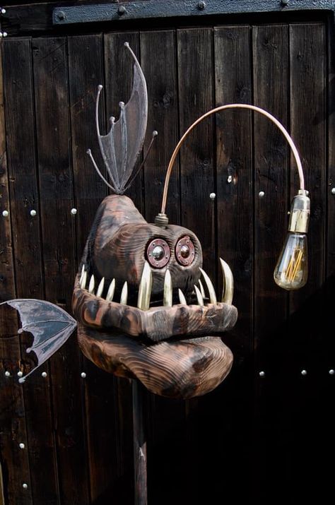 Lamps Steampunk, Lampe Steampunk, Fish Lamp, Steampunk Tendencies, Steampunk Lighting, Steampunk Decor, Metal Fish, Whale Art, Steampunk Lamp