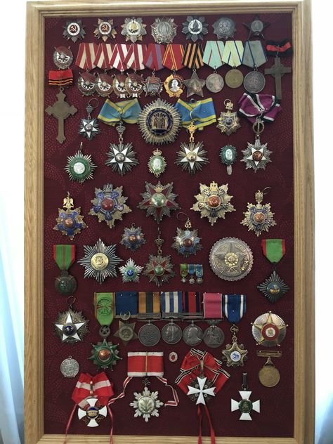 www.antiquesodessa.ca We Buy and Sell Military Medals Montreal. 514-508-5506 Military Medals, Montreal, Buy And Sell, Holiday Decor, Quick Saves