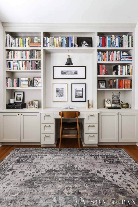 Built In Bookshelves with Desk in Home Office - Maison de Pax Built In Desk And Shelves, Office Bookshelves, Room Bookshelf, Office Built Ins, Bookcase Desk, Blackbird Designs, Bookcase Design, Bookshelf Desk, Wall Bookshelves