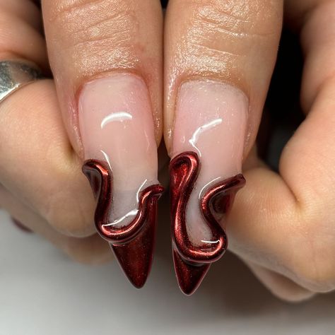 Red textured set for Caity’s BRITs look!! 🏆✨ these were so fun to do! 🌶️🔥🍒 Red Textured Nails, Gold Glittery Nails, Ruby Nails, Red And Gold Nails, Gold Nails, Red Nails, Red Gold, Nail Inspo, Acrylic Nails