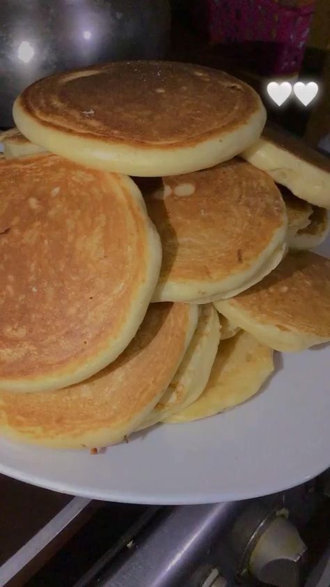 Best Pancake Recipe, Good Morning Breakfast, Hot Cakes, Sleepover Food, Delicacy Food, Easy Food Art, Food Vids, Snap Food, Food Snapchat