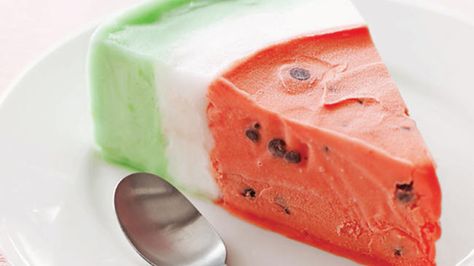 Treat: Cutie pie! Watermelon Sherbert, Watermelon Wedge, Watermelon Ice Cream, Watermelon Pie, Fruity Treats, Ice Cream Cake Recipe, Watermelon Cake, Coconut Desserts, Watermelon Ice