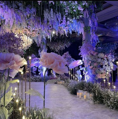 Twilight Themed Quinceanera, Quince Fairytale Theme, Fairytale Wedding Theme Enchanted Garden, Debut Venue Design, Flower Knows Aesthetic, Fairytale Debut Theme, Fairy Garden Quinceanera Theme, Debut Theme Ideas Classy, Elegant Quinceanera Themes