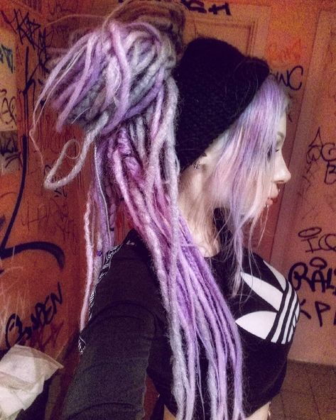 Set of gray and lavender purple long natural look synthetic | Etsy Lavender Dreads, Purple Twists, Gray Dreads, Synthetic Dreads Hairstyles, Purple Dreads, Pink Dreads, Mens Dreads, Natural Dreadlocks, Red Hair Accessories