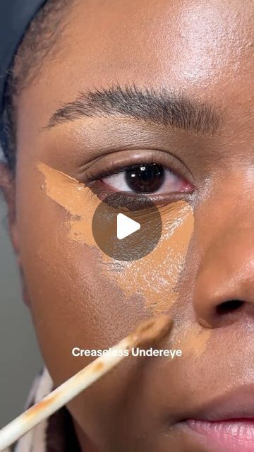 LAGOS BEAUTY STORE on Instagram: "Do this to avoid ashy under eye and creasing eye makeup.  cc: @itsjust_jaz  . . . .  #Undereyecreasing #Underevecreasinghack #blackgirlmakeup #makeuptips #concealer #concealertutorial #makeuptutorial" Make Up Without Concealer, Under Eye Concealer Creasing, How To Avoid Creasing Concealer, Creasing Concealer Under Eyes, Concealer Creasing Under Eyes, How To Apply Concealer And Foundation, How To Conceal Under Eye Bags, How To Apply Concealer Under Eyes, Concealer Only Makeup Look