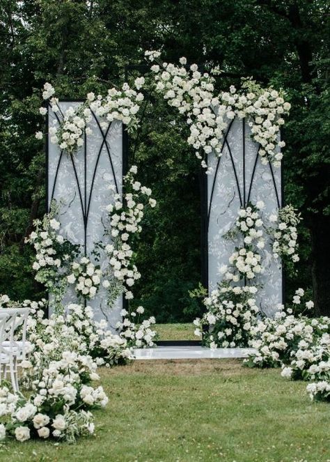 Wedding Backdrop Design, Wedding Backdrop Decorations, Organic Wedding, Seaside Wedding, Ceremony Backdrop, Wedding Stage, Glam Wedding, Fairy Tale Wedding, Timeless Wedding