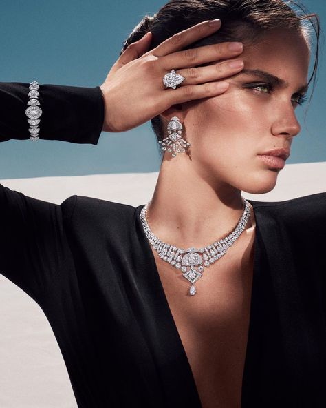 Graff on Instagram: “#GraffTribal • Our evocative Night Moon motif illuminates the dark with its hypnotically sculptural silhouette. …” Jewellery Fashion Shoot, The Style Council, Mode Editorials, Jewelry Photography Styling, Jewelry Editorial, Jewelry Photoshoot, Sara Sampaio, Fine Diamond Jewelry, Jewelry Ads