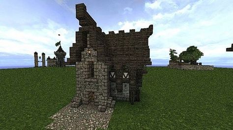 Gothic House/Cottage Minecraft Project Small Gothic House, Minecraft Gothic House, Minecraft Medieval Village, Cottage Minecraft, Gothic Cottage, Minecraft Houses Blueprints, Gothic Buildings, Creepy Houses, Minecraft Medieval