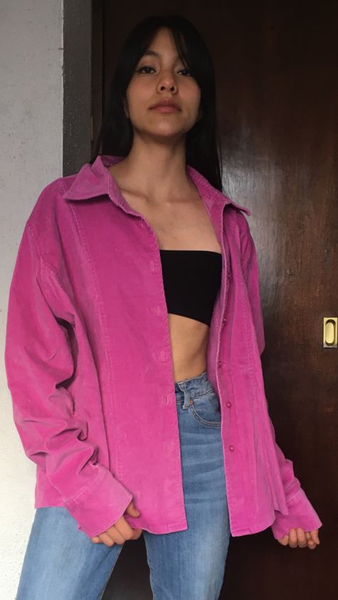 Fuchsia Shirt Outfit, Shacket Outfit, Pink Jacket, Pink Shirt, Casual Style Outfits, Style Outfits, Shirt Outfit, Casual Style, Outfit Ideas