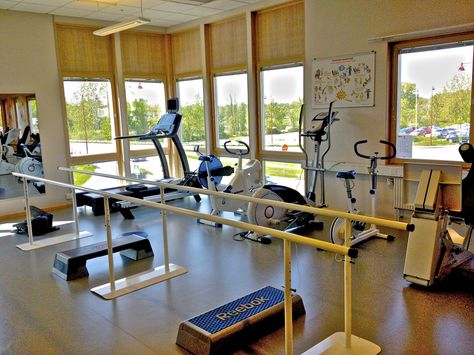 Physical Therapy Room, Physical Therapy Business, Physiotherapy Room, Therapy Business, Cool Name, Mental Health Clinic, Physiotherapy Clinic, Gym Interior, Clinic Interior Design