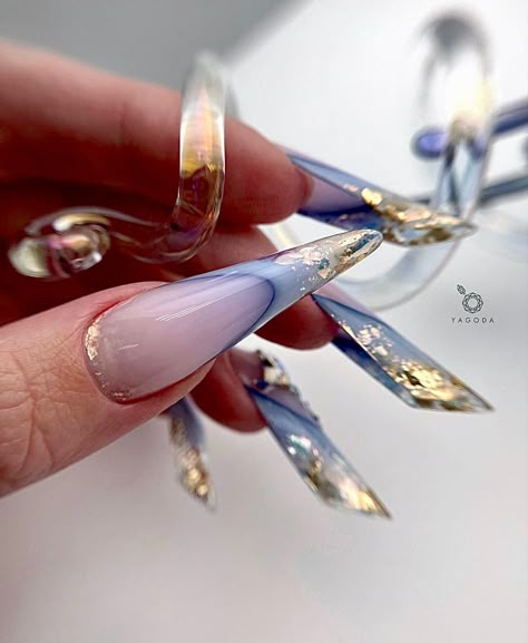 Sculpted French Nails, Edge Nail Designs, Avant Garde Nails, French Reverse Nails, Inlay Nails, Reverse French Nails, Henna Nails, Edge Nails, Magic Nails