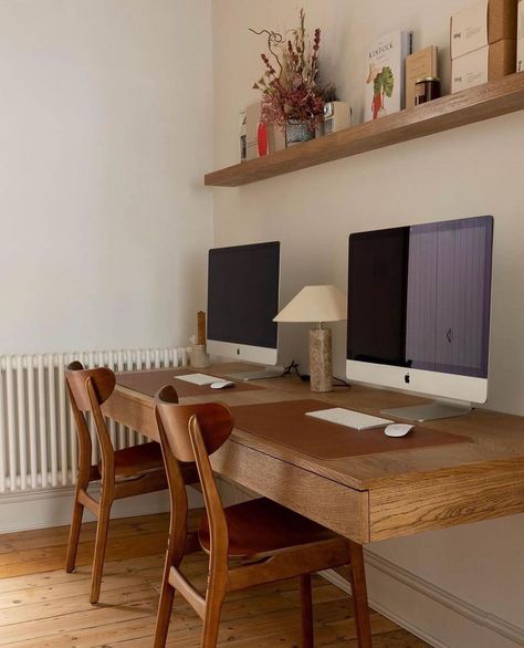 Tekton Joinery on Instagram: “Happy Friday! Just wanted to remind everyone to head over to @thevenetianpantry for their latest renovation series where you will find…” Wood Desk Aesthetic, Dark Wood Desk, Desk Aesthetic, Work Station, White Desks, Wood Desk, Joinery, Bedroom Inspirations, Dark Wood