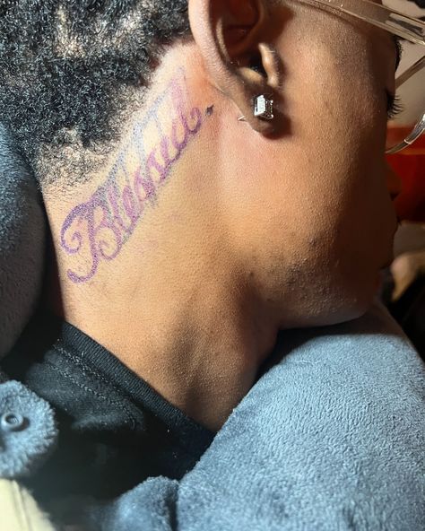 Day 91🥀 Ask abt me💪🏾 Freehand letters behind the ear⭐️ Dm for tattoos😘 Follow for my tattoo journey @lifewitcrae #explore #atl #tattoo #tattoojourney #tattooartist #atltattooartist #atltattoos #tattooideas #tattooideas Behind The Ear Tattoo Men, Behind Ear Tattoo Men Design, Letter Behind Ear Tattoo, Ear Tattoo Men, Atl Tattoo, Behind Ear Tattoo Men, Behind The Ear Tattoo, My Tattoo, The Ear