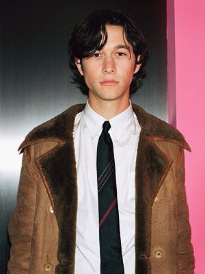 30 Under 30: The Actors Joseph Gordon, Joseph Gordon Levitt, Band T Shirts, Hot Actors, Attractive People, Pretty Men, Celebrity Crush, Actors & Actresses, Pretty People