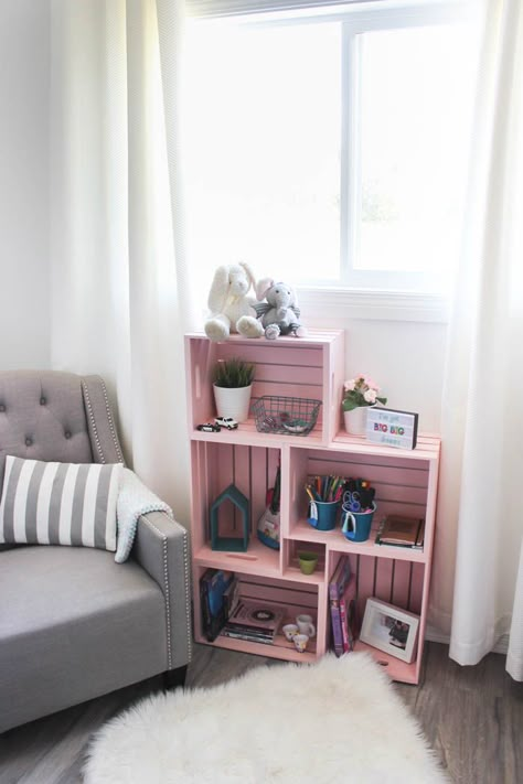 DIY Crate Bookshelf - Love Create Celebrate Crate Bookshelf, Room Girl, Cute Dorm Rooms, Bookshelves Diy, Room Transformation, Blue Baby, Cool Rooms, Cheap Home Decor, Baby Baby