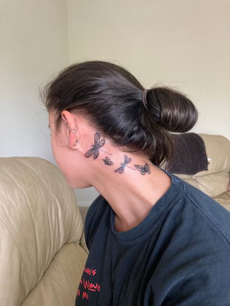 Dragonfly Behind The Ear Tattoo, Dragonfly Behind Ear Tattoo, Dragon Fly Neck Tattoo, Dragon Fly Tattoo Behind Ear, Dragonfly Ear Tattoo, Dragonfly And Butterfly Tattoo Together, Dragonfly Tattoo Behind Ear, Dragonfly Neck Tattoo, Butterfly And Dragonfly Tattoo