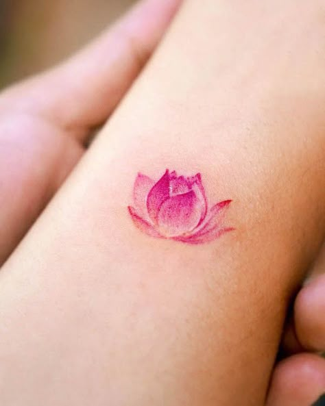 63 Soulful Lotus Tattoos with Meaning - Our Mindful Life Pink Lotus Tattoo, Lotus Tattoo Meaning, Flower Vine Tattoos, Lotusblume Tattoo, Small Lotus Tattoo, Mandala Lotus Flower, Ring Tattoo Designs, Lotus Tattoos, Lotus Flower Tattoo Design