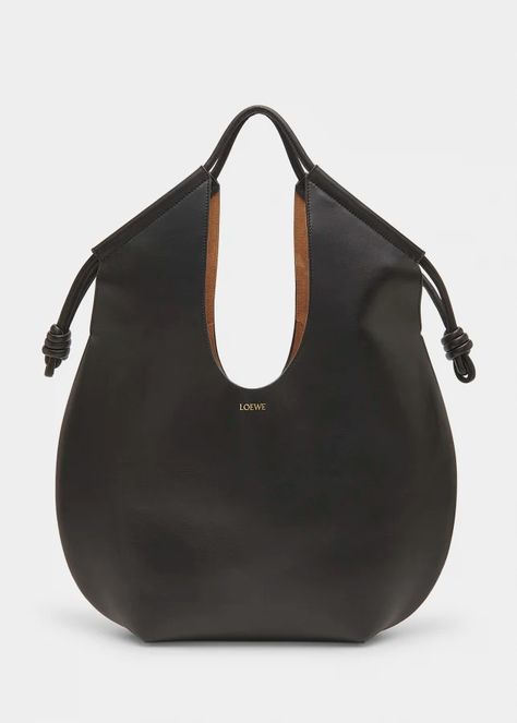 Loewe Paseo, Luxury Tote Bags, Loewe Bag, Leather Roll, Designer Totes, Bag Trends, Work Bags, Mode Inspiration, Open Top