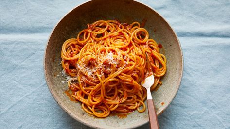 Nduja Pasta, Asian Hot Sauce, Spicy Pasta Recipes, Gnocchi Chicken, Main Meal Ideas, Summer Pasta Dishes, Pizza Sushi, Meals For 1, Soup Curry