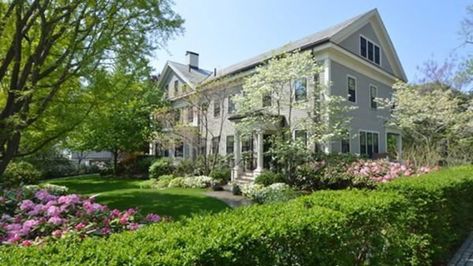 Luxury Home of the Week: Circa 1847 Cambridge Greek Revival listed for $15 million Cambridge Ma, Old State House Boston, Rock Climbing Wall, Front Steps, Greek Revival, First Time Home Buyers, Lake View, Pretty House, Cambridge