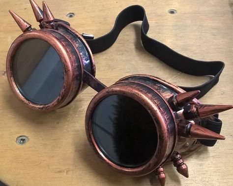 Cool Goggles Aesthetic, Gogles Girl Aesthetic, Pink Steampunk Aesthetic, Cute Goggles, Cyberpunk Goggles, Goggles Aesthetic, Steam Punk Goggles, Goggles Drawing, Cool Goggles