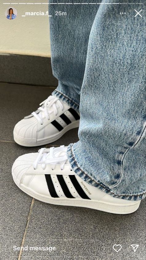 Adidas Superstar Shoes Outfit, Adidas Superstars Aesthetic, Adidas Superstar Outfit Ideas, Adidas Superstar Outfit Aesthetic, Adidas Superstars Outfits, Adidas Aesthetic Shoes, White Adidas Shoes Outfits, White Adidas Superstar Outfit, White Superstars Outfit