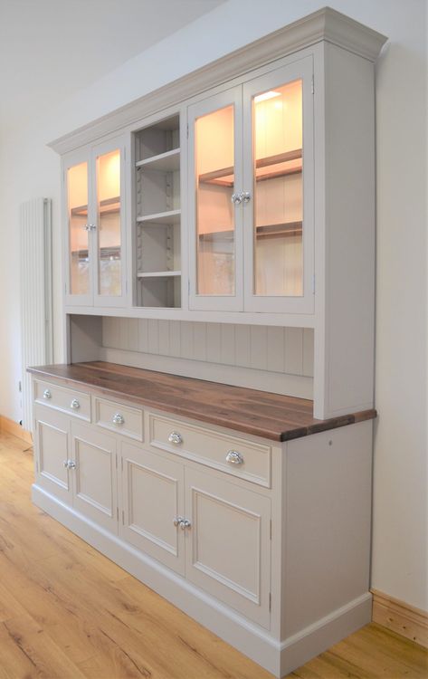 Large Dresser Dining Room, Built Ins In Kitchen, White Oak China Cabinet, Kitchen Dresser Ideas Modern, Built In Kitchen Dresser, Diningroom Cupboard, Dinning Room Cabinets Ideas, Dining Cabinet Design, Kitchen Dresser Ideas