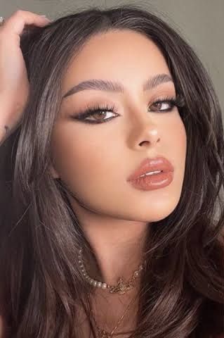 Kylie Makeup, Ootd Instagram, Prom Makeup Looks, Eye Makeup Styles, Hot Makeup, Makeup Transformation, Clown Makeup, Natural Makeup Looks, Smokey Eye Makeup