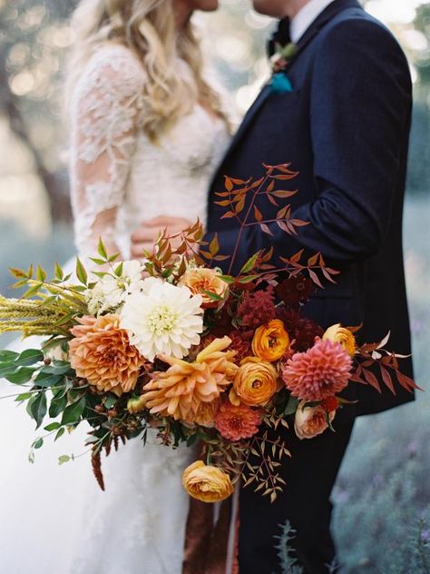 45 Cozy Fall Wedding Ideas | Best Wedding Themes for Fall | HGTV Winter Wedding Decor, Fall Winter Wedding, Fall Garden Wedding, Fall Wedding Ideas, Lush Wedding, Fall Wedding Photos, Bridal Bouquet Fall, Romantic Bouquet, Fall Wedding Bouquets