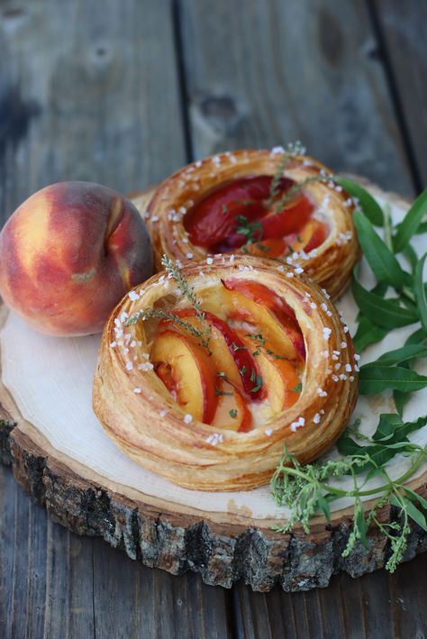 Cookbook Photoshoot, Peach Danish, Danish Photography, Fruit Danish, Peach Pastry, Morning Pastries, Organic Breakfast, Plating Ideas, Peach Melba