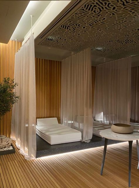 Click Here to know more about GANSK unique Solutions for SPA Area, combining fiberglass with the most durable finishes and materials in a wide range of options. Massage Shop Design, Head Spa Room, Day Spa Interiors, Spa Reception Design, Spa Decor Ideas, Spa Design Interior, Spa Room Ideas, Massage Room Design, Spa Massage Room