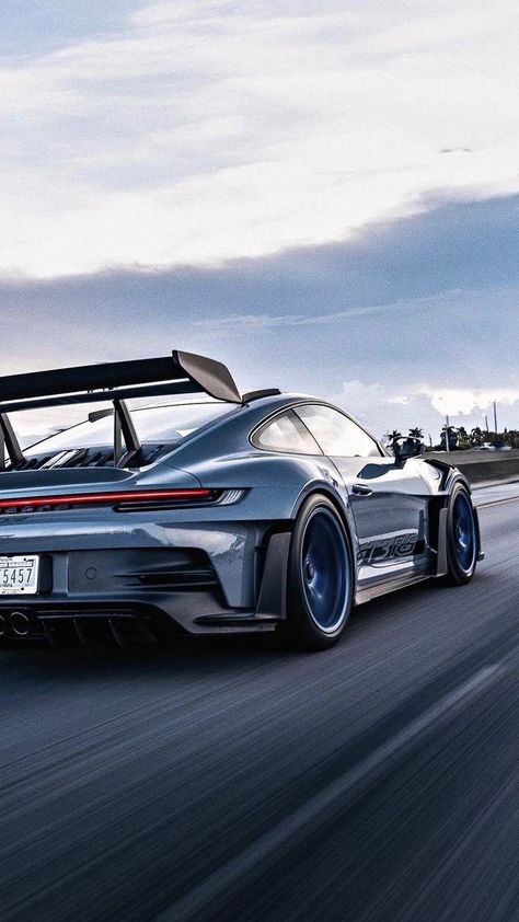 Porsche Gt3 Rs, Porsche Gt, Sports Car Wallpaper, New Porsche, Cool Car Pictures, Porsche Gt3, Exotic Sports Cars, Street Racing Cars, Gt3 Rs