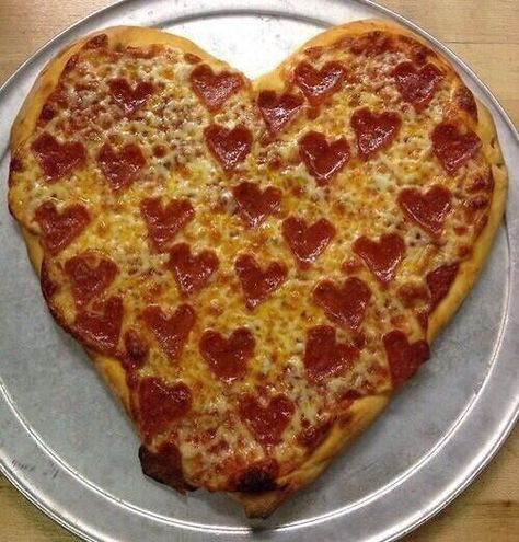 MICHAEL WANTS ANOTHER SLICE MICHAEL WANTS ANOTHER SLICE MICHAEL WANTS ANOTHER SLICE OF PIZZA PIZZA!!!! Shaped Pizza, Heart Shaped Food, Heart Shaped Pizza, Love Pizza, Pavlova, Food Obsession, Pretty Food, Food Network, I Love Food