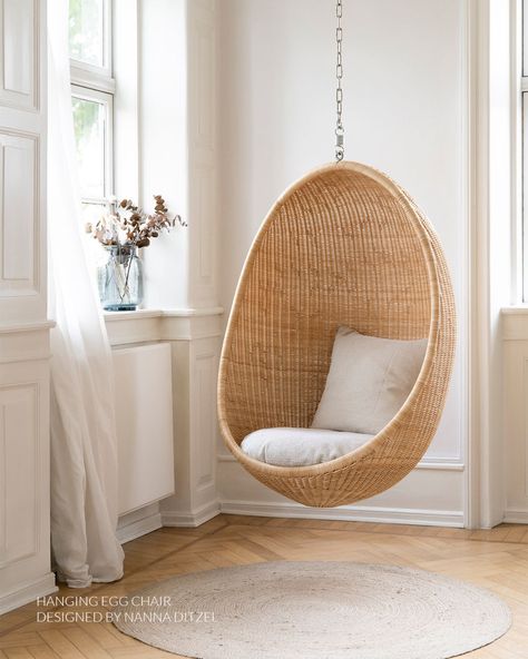 Rooms With High Ceilings, Nanna Ditzel, Types Of Ceilings, Hanging Chair Outdoor, Hanging Egg Chair, Sustainable Furniture, High Ceilings, Hammock Chair, Rattan Furniture