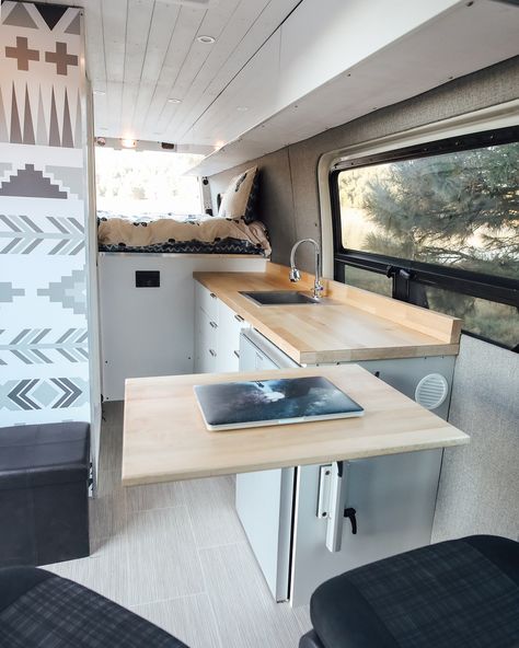 Get an overview of storage ideas for inside your camper van including cabinet and table options so there's a place for everything in your organized van. Kombi Food Truck, Caravan Vintage, Kombi Motorhome, Kombi Home, Van Conversion Interior, Build A Camper Van, Build A Camper, Van Life Diy, Campervan Interior