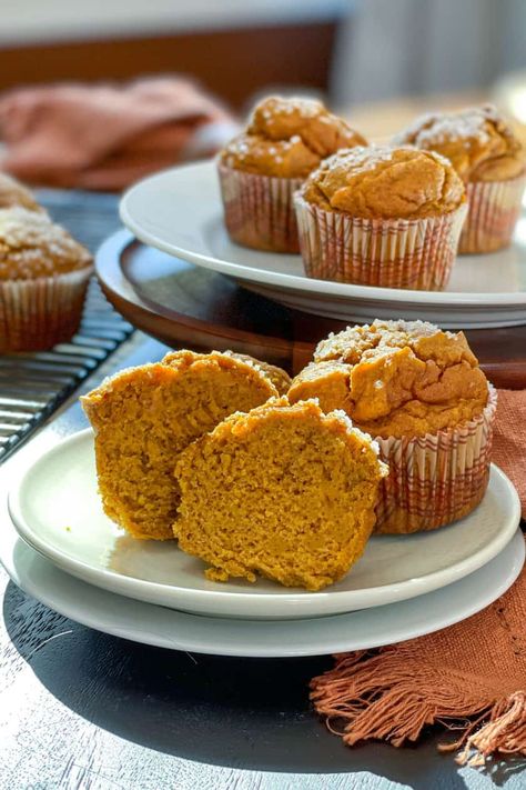 These Healthy Pumpkin Muffins contain no refined sugar and make the most delicious pumpkin spice muffins. Packed with the warm spices you expect, they are a no-guilt, healthier treat for breakfast, snacks, or dessert in the fall. Thanksgiving Baking Recipes, Sugar Free Pumpkin Muffins, Healthy Muffins For Kids, Healthy Pumpkin Muffins, Mini Pumpkin Muffins, Plant Based Dessert Recipes, Thanksgiving Baking, Pumpkin Muffin Recipes, Sugar Free Baking