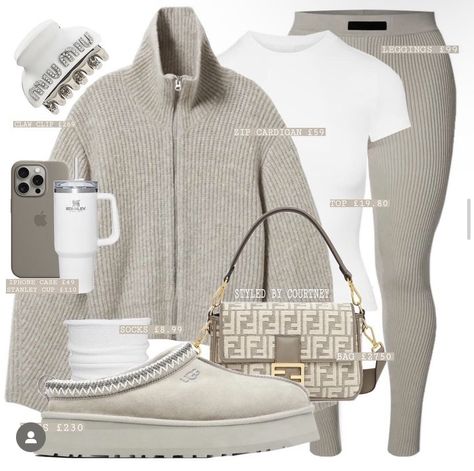 Leggings Winter Outfit, Aesthetic Cream, Outfit Inspo Winter, Cream Leggings, Leggings Winter, Mommy Outfits, Ugg Tasman, Clean Girl Aesthetic, Winter Fashion Outfits Casual