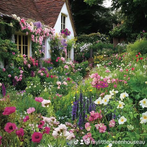 Gardens to Inspire you 🥰 . . . #cottagecorecommunity #cottagestyle #cottagegarden #cottagecoreaesthetic #englishgardenstyle #englishgardens Garden Core Aesthetic, Garden Core, Cottage Core Garden, English Garden Style, Cottagecore Garden, Countryside Village, Houston Houses, Garden Board, Backyard Dreams