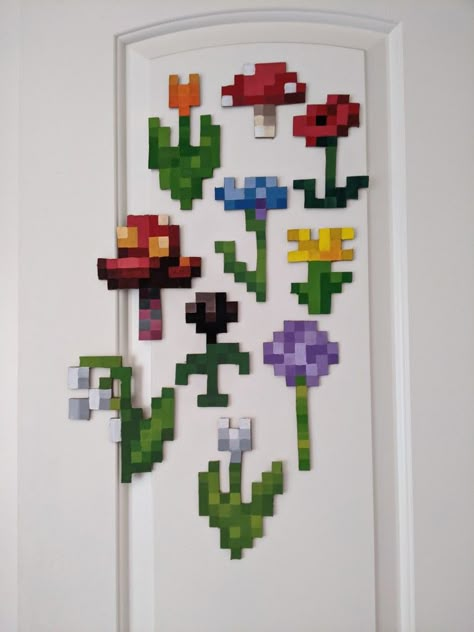 Flowers In Minecraft, Minecraft Flower Blocks, Minecraft Flower Craft, Painting Minecraft Flowers, Minecraft Flower 3d Diy, Minecraft Orange Tulip, Minecraft Flower Block Diy, Minecraft Arts And Crafts, Minecraft Wooden Block Crafts Flowers