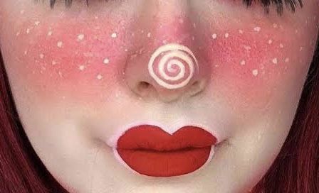 Should look like this (freckles can be white, black, or brown) and red blush on cheeks and nose Red Cheeks Makeup, Blush On Nose Aesthetic, Brown Mushroom Makeup, White Freckles Makeup, Red Mushroom Makeup, Blush On Nose, Mushrooms Makeup, Mushroom Face Paint, Mushroom Fairy Makeup Looks