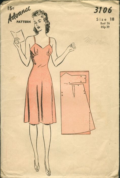 1940s Dress Pattern, Vintage Clothes Patterns, Pattern Grading, Patron Vintage, Diy Vetement, Dress Making Patterns, Easy Sewing Patterns, Diy Sewing Clothes, Clothes Sewing Patterns