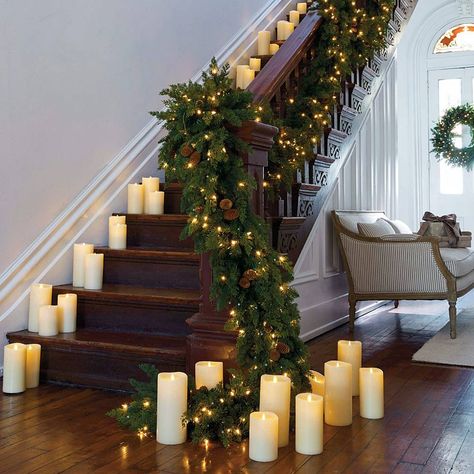 Christmas Stairs Decorations, Staircase Decor Ideas, Christmas Staircase Decor, Dollar Store Christmas Decorations, Christmas Stairs, Christmas Dining Table Decor, Christmas Staircase, Decorations For Christmas, Silver Christmas Decorations