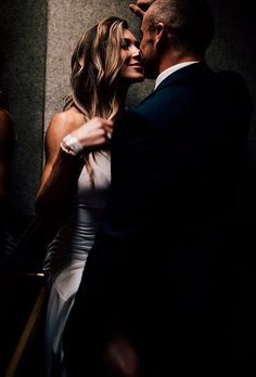 Sexy Pictures Not For Your Wedding Album #bride #groom #couple #love Wedding Group Photos, Maroon Wedding, Wedding Photography Styles, Groom Photo, Wedding Album, Oscar Wilde, Wedding Poses, Wedding Tips, Wedding Pictures