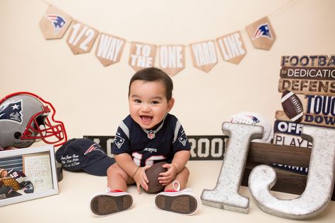 Halfway to the 1 yard line Halfway To The One Yard Line, Half Way To The One Yard Line, Halfway To One Photoshoot, Half Birthday Baby Boy, Milestone Ideas, Football Theme Birthday, Half Birthday Baby, Half Birthday Party, Month Ideas