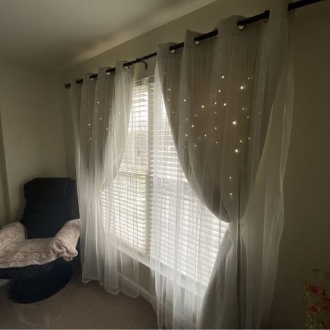 Cute Black Out Curtains, Cute Blackout Curtains, Fairy Curtains, Tips For Sleeping, Star Curtains, Hygge Bedroom, Rose Gold Bedroom, Kid Bedrooms, Color Room